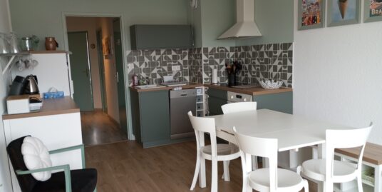 Appt en duplex proche de la plage